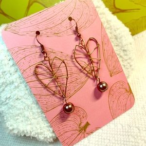 Gold wire kalo leaf and pearl earrings